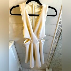 Keepsake dress size small